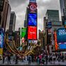 New York Izinkan Warganya yang Sudah Divaksinasi Lepas Masker