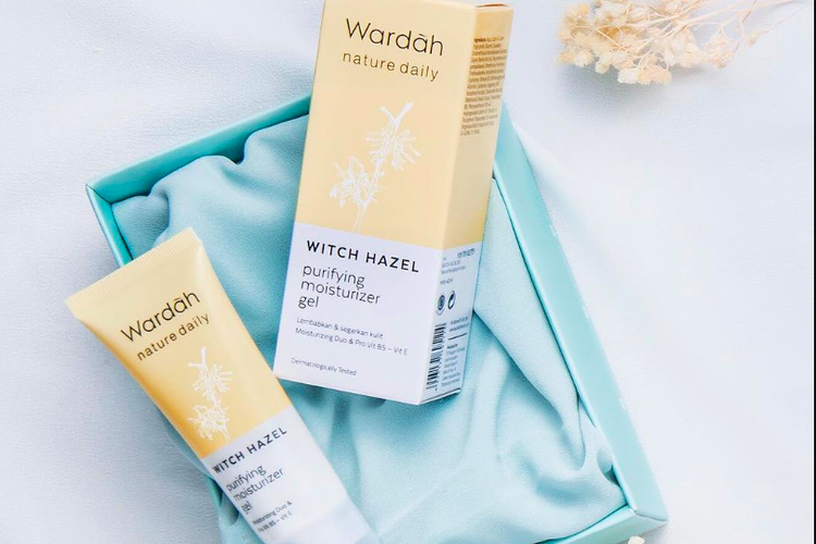 Wardah Nature Daily Witch Hazel Purifying Moisturizer Gel, rekomendasi moisturizer murah untuk kulit berminyak

