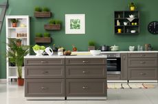 5 Warna yang Harus Dihindari di Dapur Menurut Desainer Interior