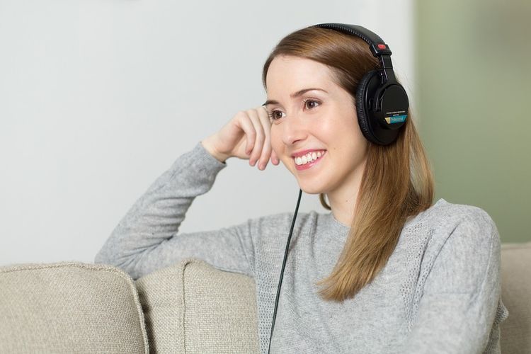 Mendengarkan musik mampu meningkatkan harga diri dan kemampuan mengambil keputusan 