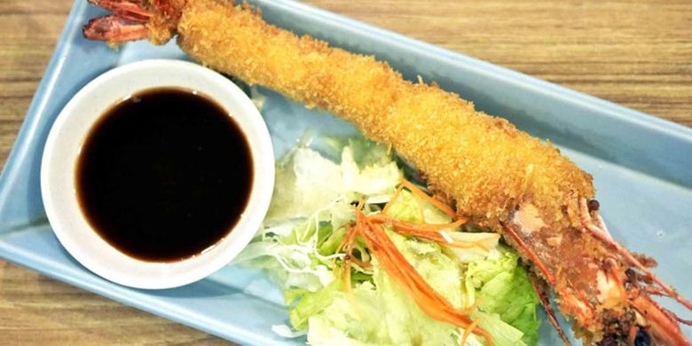 Kashikawa terkenal dengan tempura jumbo, anda para pecinta tempura wajib untuk mampir ketempat ini. Jumbo Ebifry merupakan udang berukuran besar yang digoreng seperti tempuran, dimana memiliki kulit yang renyah. 