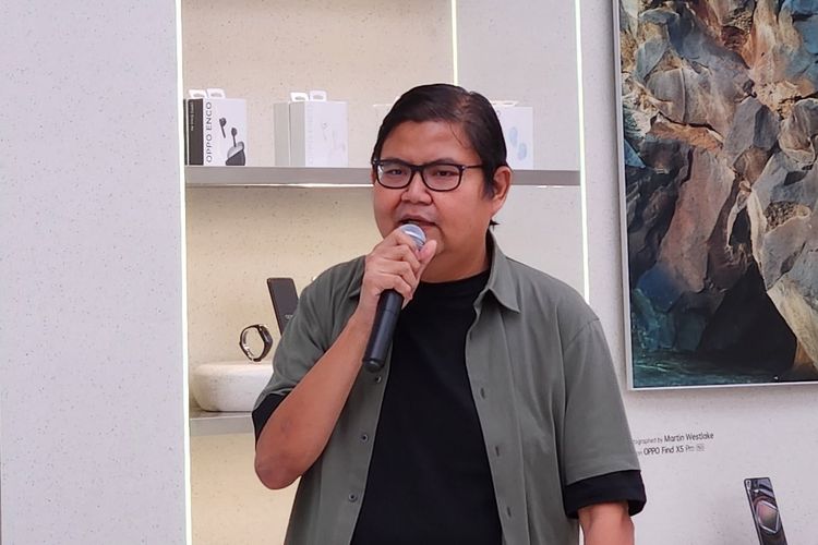 PR Manager Oppo Indonesia, Aryo Meidianto dalam peluncuran Oppo Reno 8 Pro 5G dan Reno 8 Z 5G.