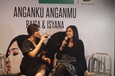 Tonton Video Duet Raisa dan Isyana dalam 