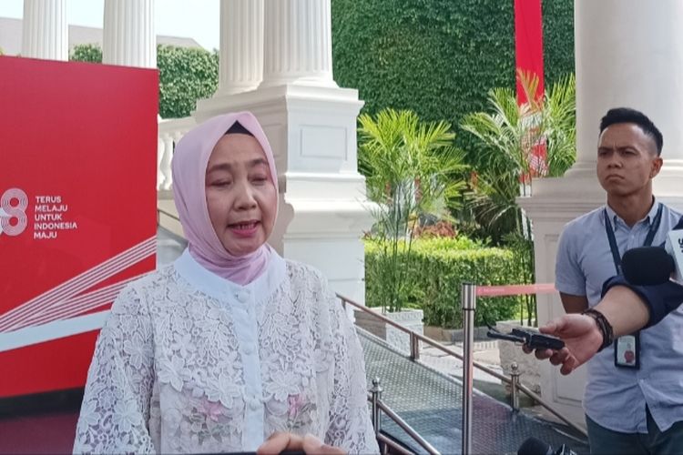 Kepala BMKG Dwikorita Karnawati di Kompleks Istana Kepresidenan, Jakarta, Rabu (9/8/2023).