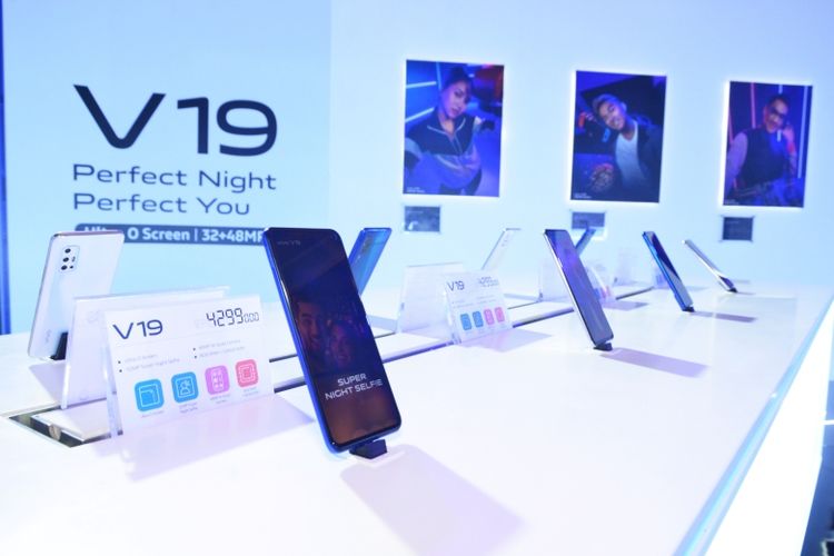 Penampakan V19, produk smartphone terbaru dari vivo