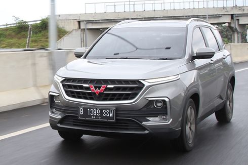 Mencoba Kelincahan dan Stabilitas Wuling Almaz di Rute Jakarta-Ciletuh