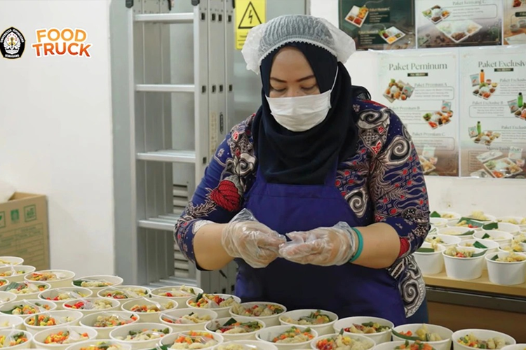 Undip Gelontorkan Rp 6 Miliar untuk Makan Siang Gratis Mahasiswa, Siapkan 1.850 Porsi Tiap Hari