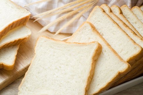 Cara Membuat Roti Tawar Susu Empuk dan Anti Bantat ala Chef Profesional