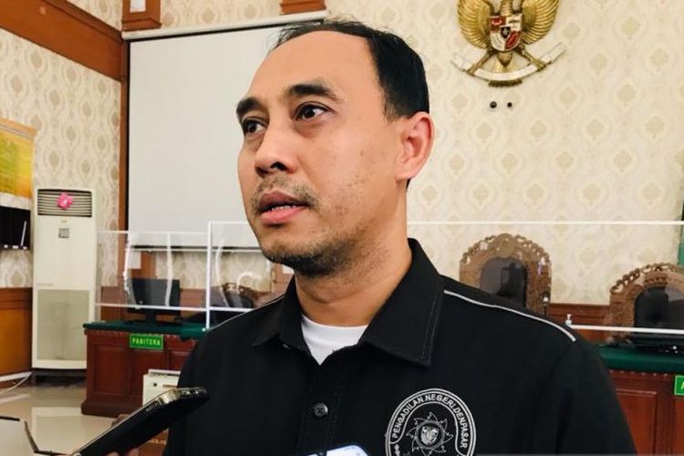 Juru Bicara Pengadilan Negeri Denpasar Gede Putra Astawa