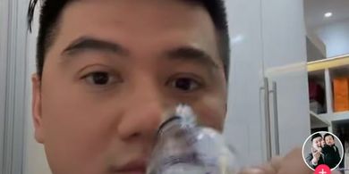Reaksi Chef Arnold Ketika Mencoba Air Suci BTS Seharga Rp 300.000
