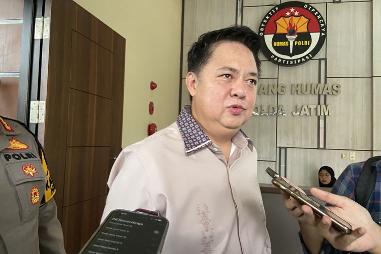 Dirreskrimum Polda Jawa Timur, Kombes Pol Farman terjunkan tim untuk menyelidiki kasus temuan dugaan korban mutilasi dj Jombang, Rabu (12/2/2025)