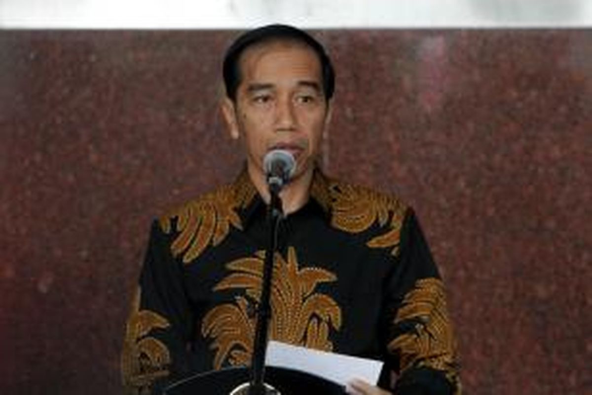 Presiden Joko Widodo berbicara saat acara peresmian gedung baru KPK di Jalan Kuningan Persada, Kavling C4, Jakarta Selatan, Selasa (29/12/2015).