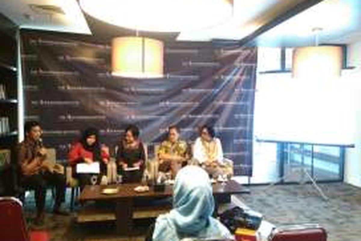 The Indonesian Institute, menggelar diskusi dengan tema 