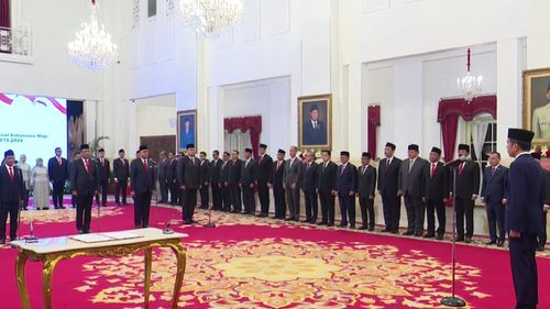 Jokowi "Reshuffle" Kabinet Dinilai demi Soliditas Jelang Pilkada