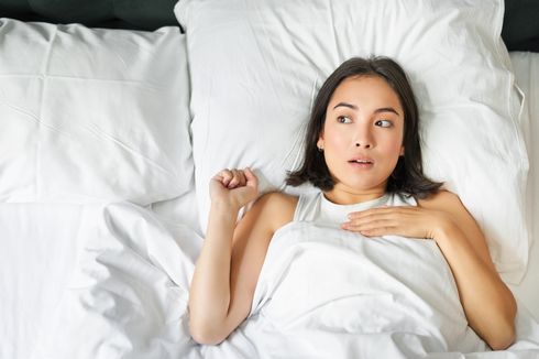 Kenapa saat Tidur Tiba-tiba Kaget? Kenali 4 Penyebab dan Mengatasinya