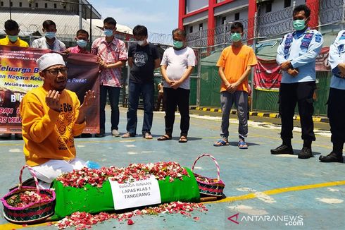 Berduka atas Kebakaran Lapas Tangerang, Tahanan Rutan Salemba Gelar Doa Bersama