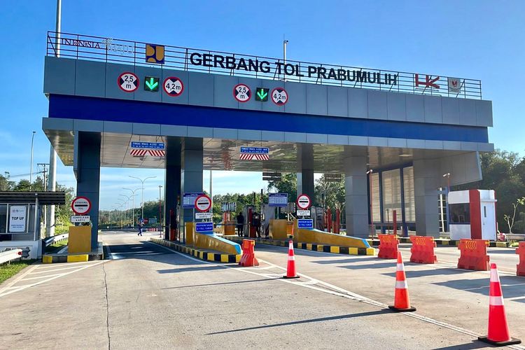 Gerbang Tol Prambulih di Jalan Tol Trans Sumatera