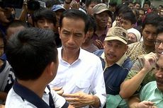 Jokowi Berhenti Ketika Melihat Tumpukan Sampah
