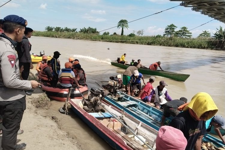 Pencarian Pemuda di Sungai Rongkong Luwu Utara Nihil, Tim SAR Hadapi Arus Deras