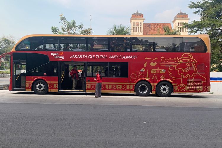 10 Fakta Open Dining TransJakarta, Layanan Makan Mewah di Atas Bus