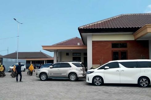 Sempat Mangkrak Lebih dari 5 Tahun, Bupati Kendal Tempati Rumah Dinas yang Pembangunannya Telan Rp 15 Miliar