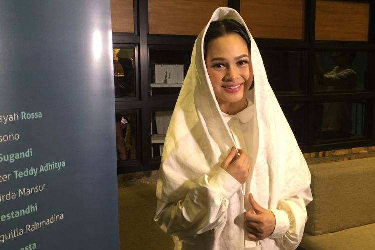 Andien Aisyah diabadikan di Conclave, Jalan Wijaya, Jakarta Selatan, pada Kamis (18/5/2017).