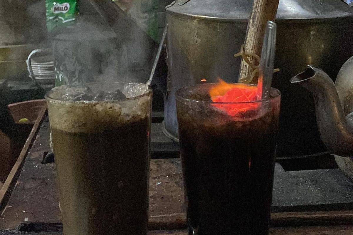 5 Angkringan Kopi Jos Legendaris Favorit di Yogyakarta yang Wajib Dicoba