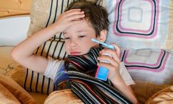 Teliti Baca Label Obat Anak, Langkah Penting untuk Jaga Kesehatan Buah Hati
