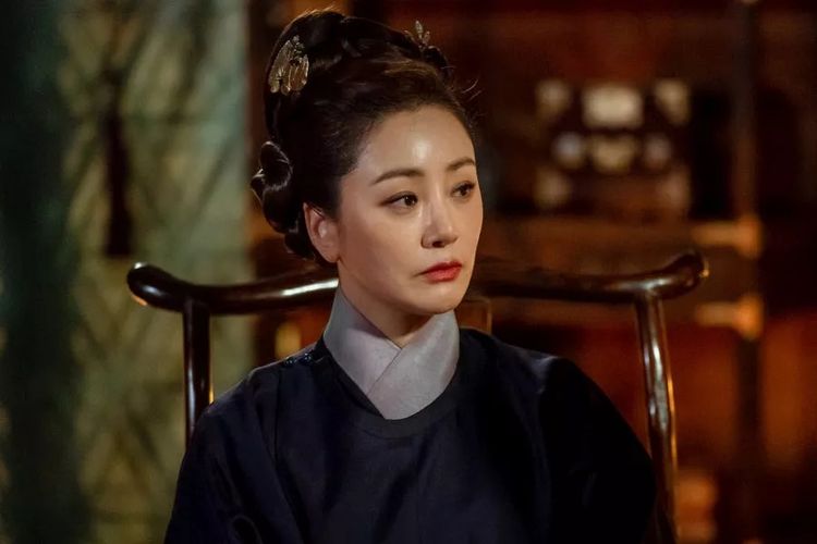 Aktris Oh Na Ra dalam drama Alchemy of Souls