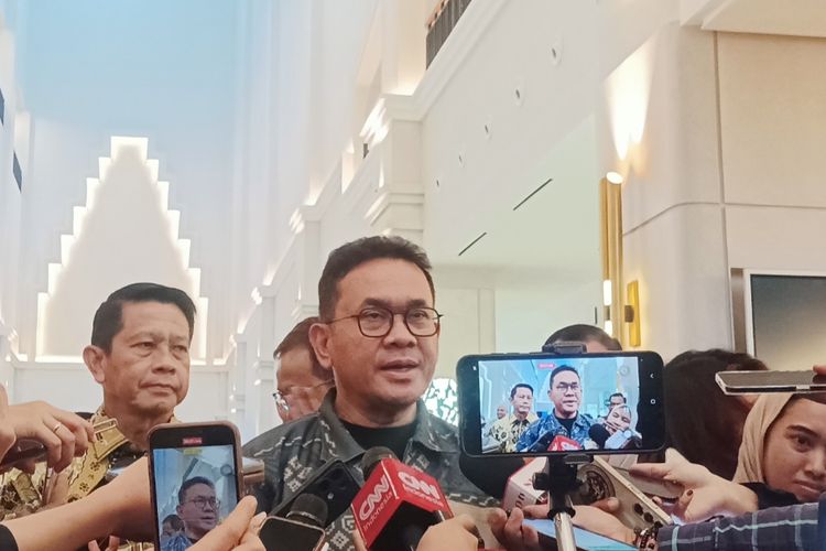Mendag Sebut Lonjakan Harga Minyak Jadi Penyebab Defisit Dagang Mei dan Juni