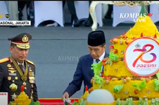 Hari Bhayangkara Ke-78, Jokowi Berikan Potongan Tumpeng Pertama ke Kapolri