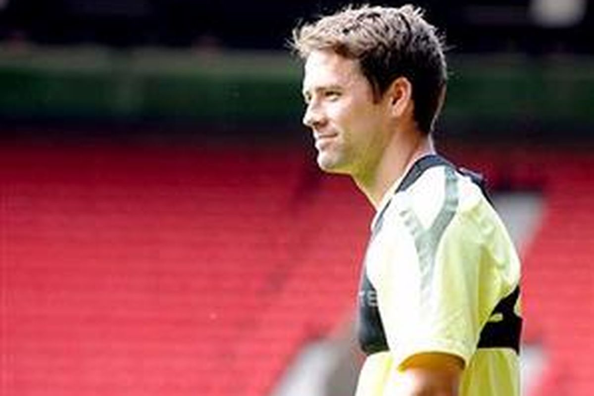 Penyerang Manchester United, Michael Owen.
