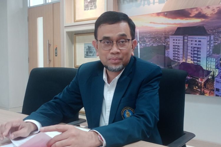 Dekan Fakultas Kedokteran (FK) Universitas Brawijaya (UB), Dr. dr. Wisnu Barlianto, M.Si.Med, Sp.A(K)