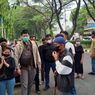 Korban Investasi Bodong Binomo Demo di Depan PN Tangerang, Tuntut Indra Kenz Dihukum