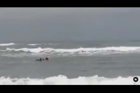 Viral, Video Penyelamatan Wisatawan Terseret Ombak Pantai Parangtritis