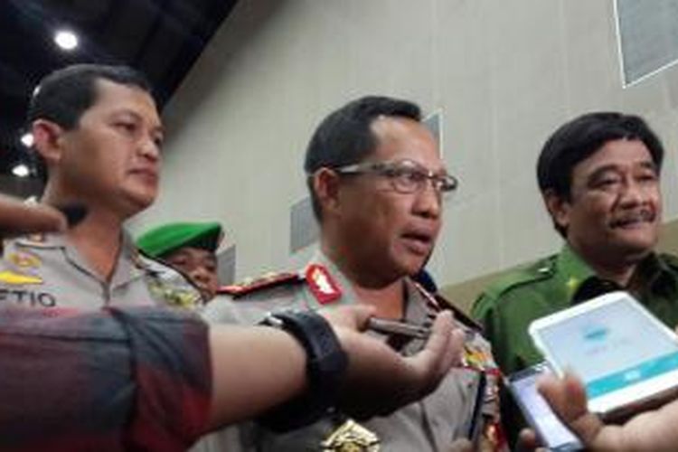 Kapolda Metro Jaya Inspektur Jenderal Tito Karnavian dan Wagub DKI Jakarta Djarot Syaiful Hidayat saat simulasi pengamanan tahun baru 2016 di Ecovention, Ancol, Jakarta Utara, Senin (28/12/2015).