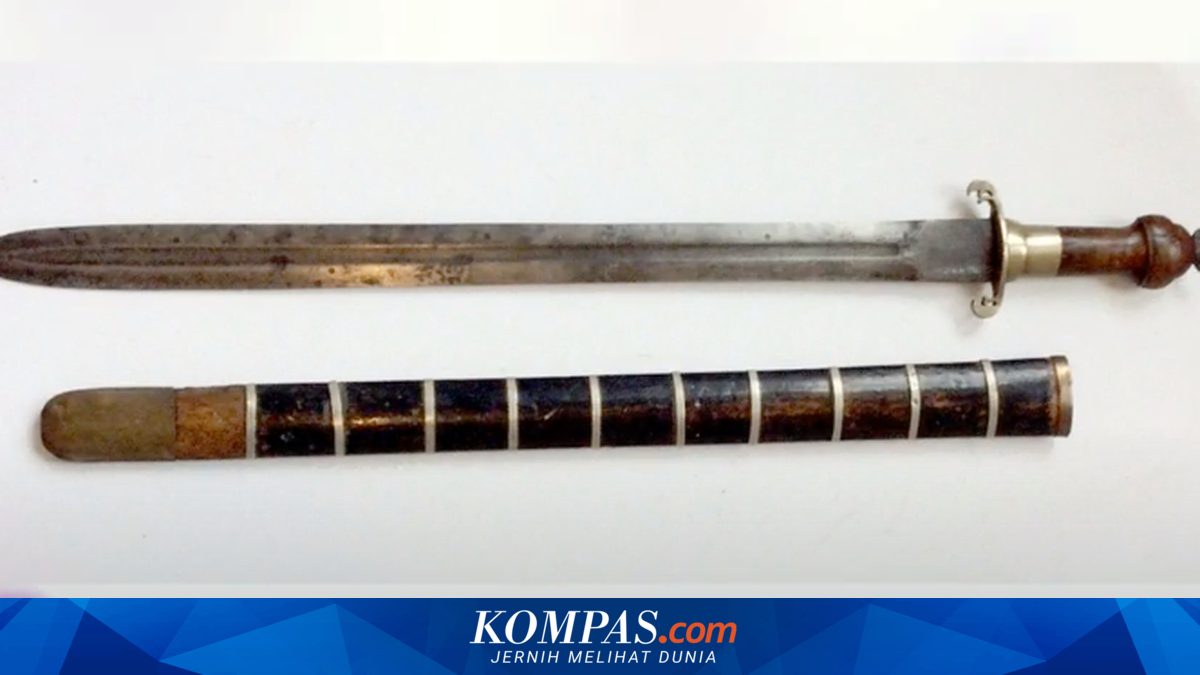 4 Senjata Tradisional Riau, dari Pedang Jenawi hingga Klewang