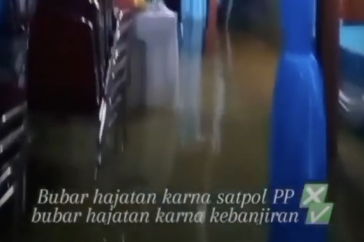 Sebuah acara resepsi pernikahan warga Sawangan Baru, Sawangan, Kota Depok, Jawa Barat beredar viral di Instagram. 