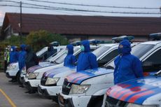 Antisipasi Penularan Virus Corona, Polisi Lalu Lintas di Surabaya Dilengkapi APD