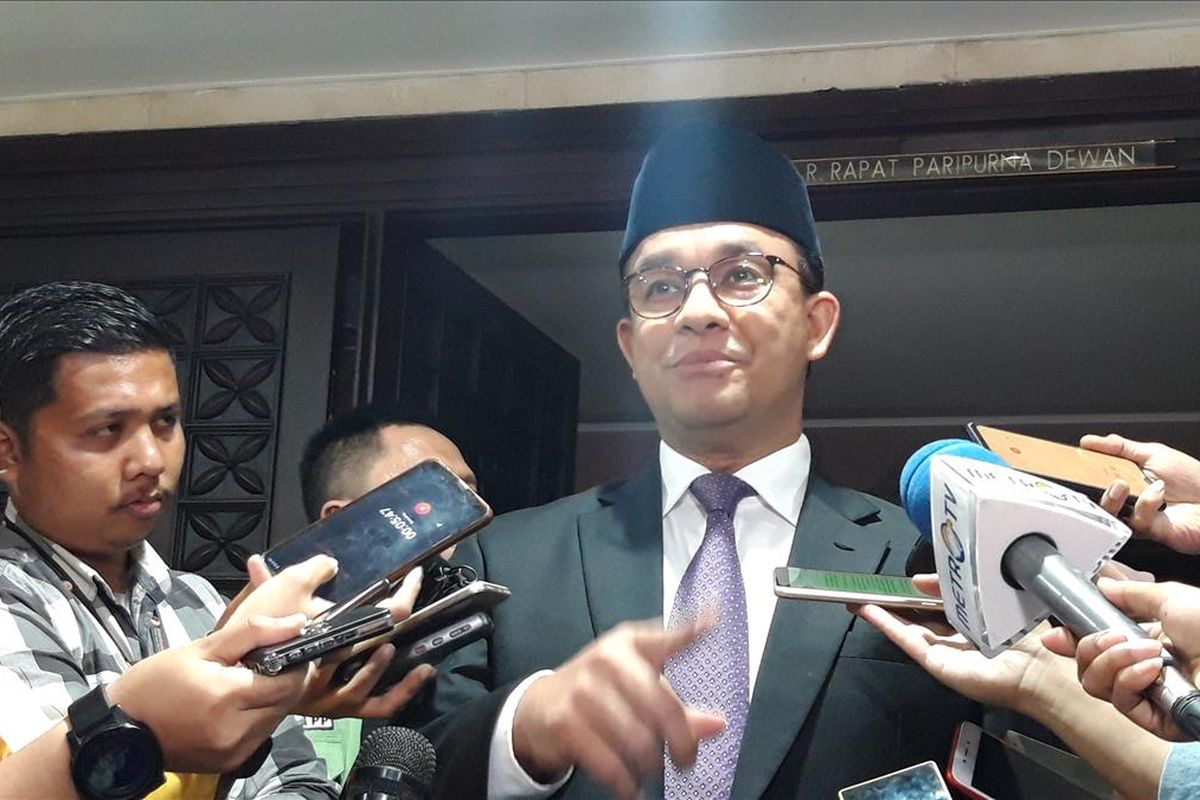 Gubernur DKI Jakarta Anies Baswedan di Gedung DPRD DKI Jakarta, Senin (22/7/2019)