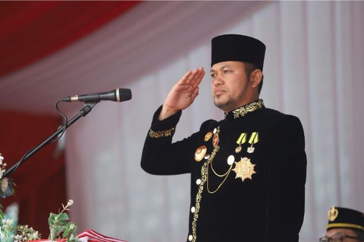 Gubernur Kaltim H Rudy Mas?ud (Harum). 