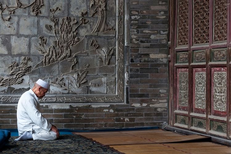 Ilustrasi masjid - Masjid Raya Xi'an yang merupakan masjid tertua di Xi'an, China. Masjid dibangun pada masa Dinasti Tang.