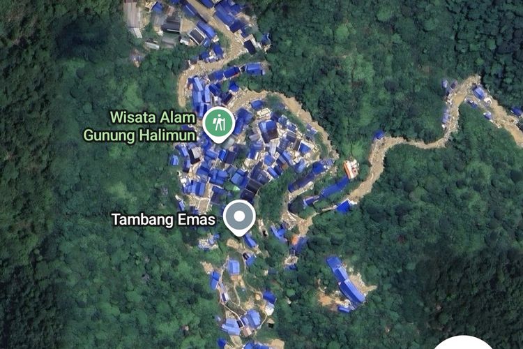 Pantauan citra satelit Google Maps menunjukan kemah tenda biru milik para gurandil emas di Taman Nasional Gunung Halimun Salak (TNGHS) Kabupaten Lebak, Banten, Sabtu (25/10/2025).