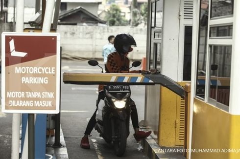 Solusi Kekinian Bayar Parkir Sepeda Motor Tanpa Antre