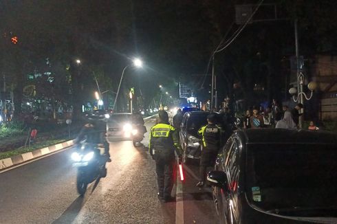 Diduga Konsumsi Alkohol, Pengendara Mobil di Kota Malang Akibatkan Kecelakaan Beruntun