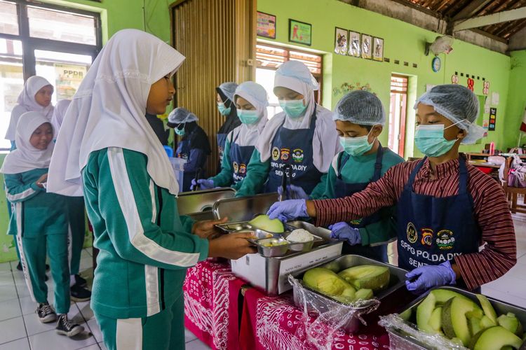 MBG Prasmanan Belum Diuji Coba di Kalsel, Sekolah Hitung Kesiapan Ruangan hingga Antrean