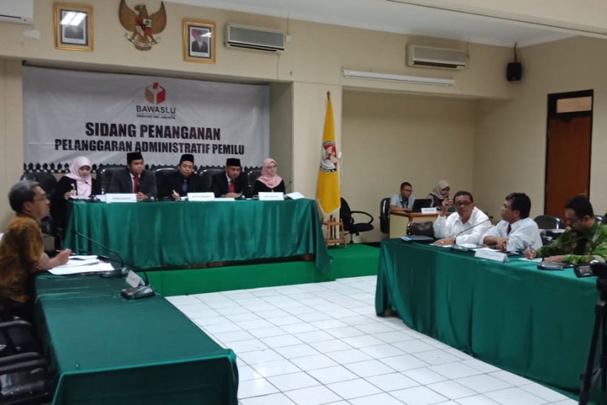 Suasana sidang penyampaian laporan pelapor di Kantor Bawaslu DKI Jakarta, Kamis (18/10/2018).