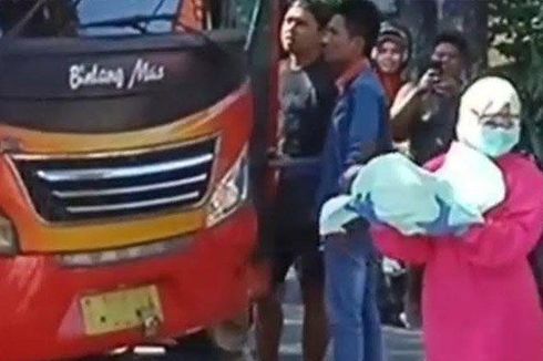 Geger Wanita Melahirkan di Dalam Bus Saat Perjalanan Menuju Surabaya 