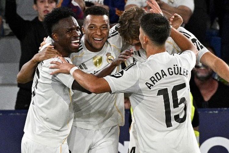 Kylian Mbappe, Vinicius Junior, dkk merayakan gol ke gawang Levante. Real Madrid memperpanjang awal sempurna mereka di Liga Spanyol setelah meraih kemenangan 4-1 atas Levante di Stadion Ciutat de Valencia, Selasa (23/9/2025) dini hari WIB.