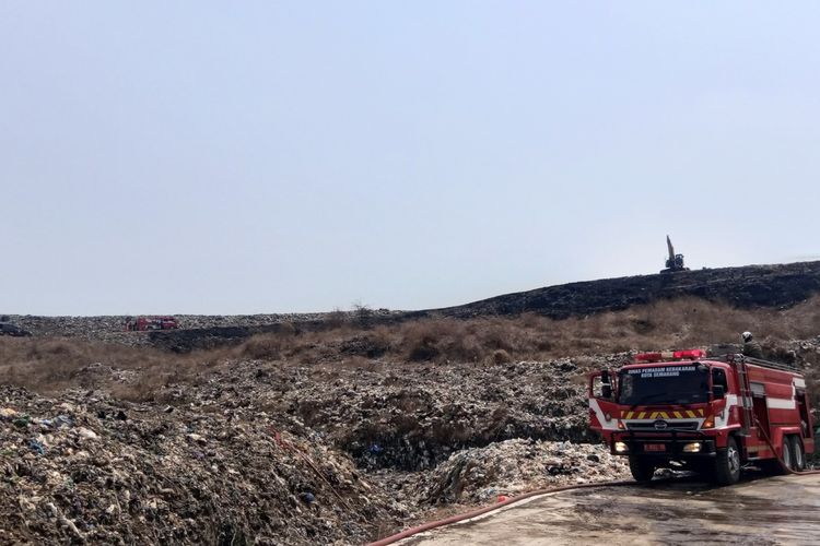 Kondisi Terkini Kebakaran TPA Jatibarang: Zona 3 Seluas 1.000 Meter Persegi Terbakar